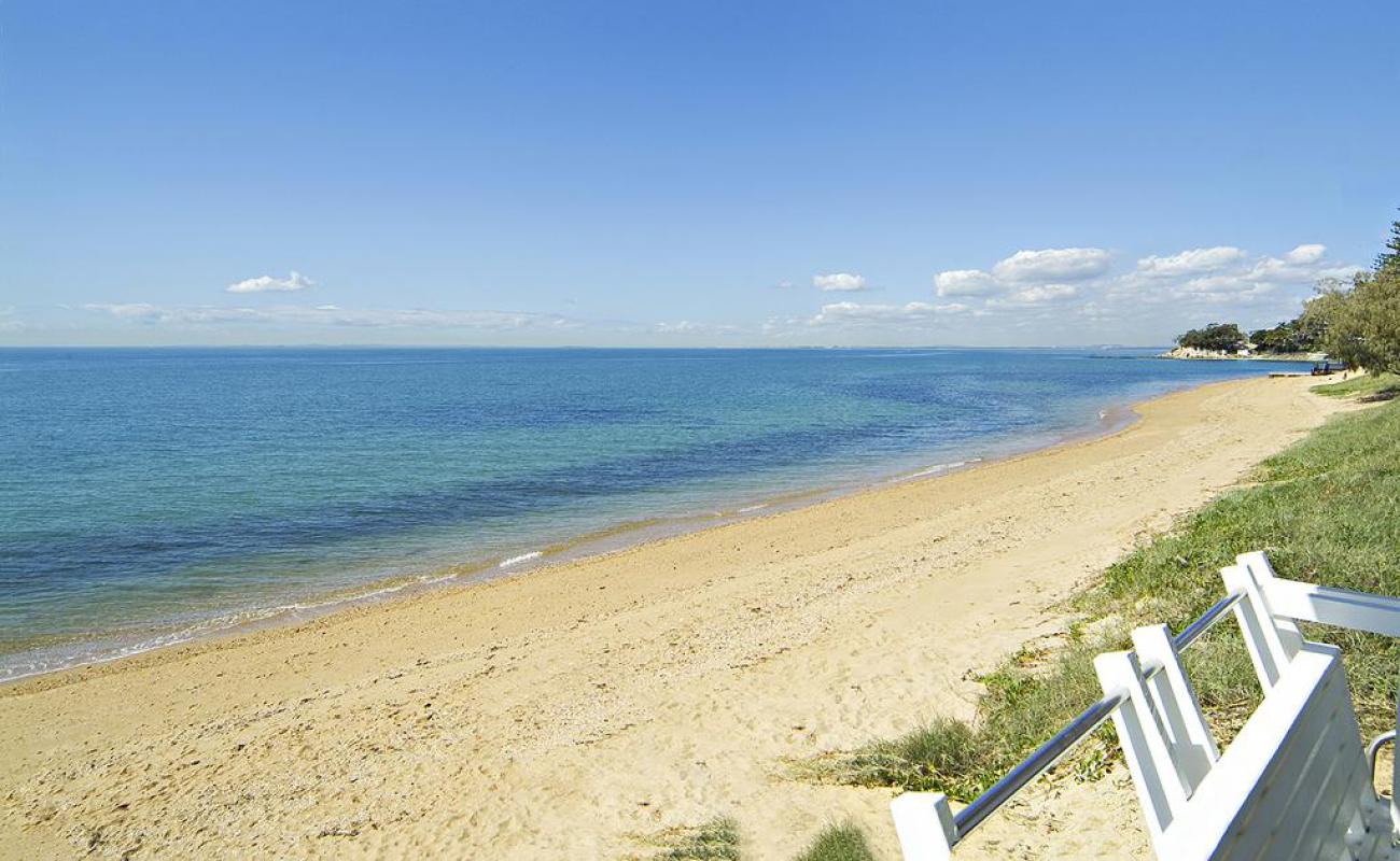 Photo of Margate Beach with bright sand surface