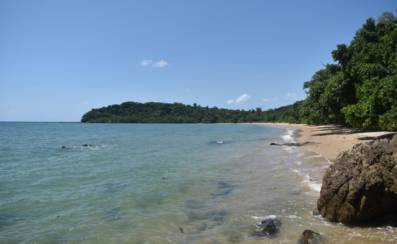 Photo of Garners Beach with bright sand surface