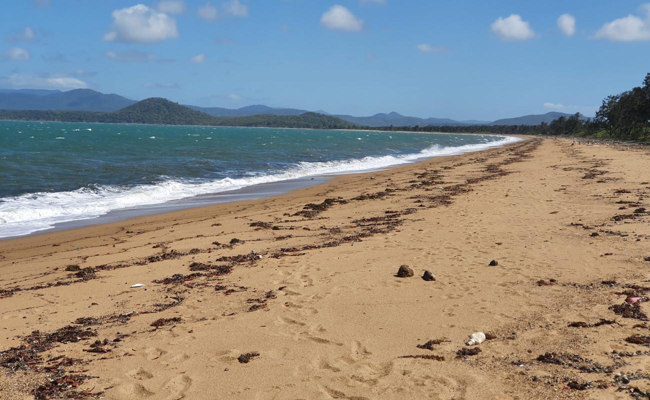 Photo of Walker Bay Beach with bright sand surface