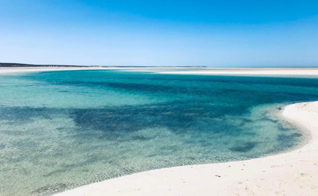 Photo of Nicholson Point Shark Bay with bright sand surface