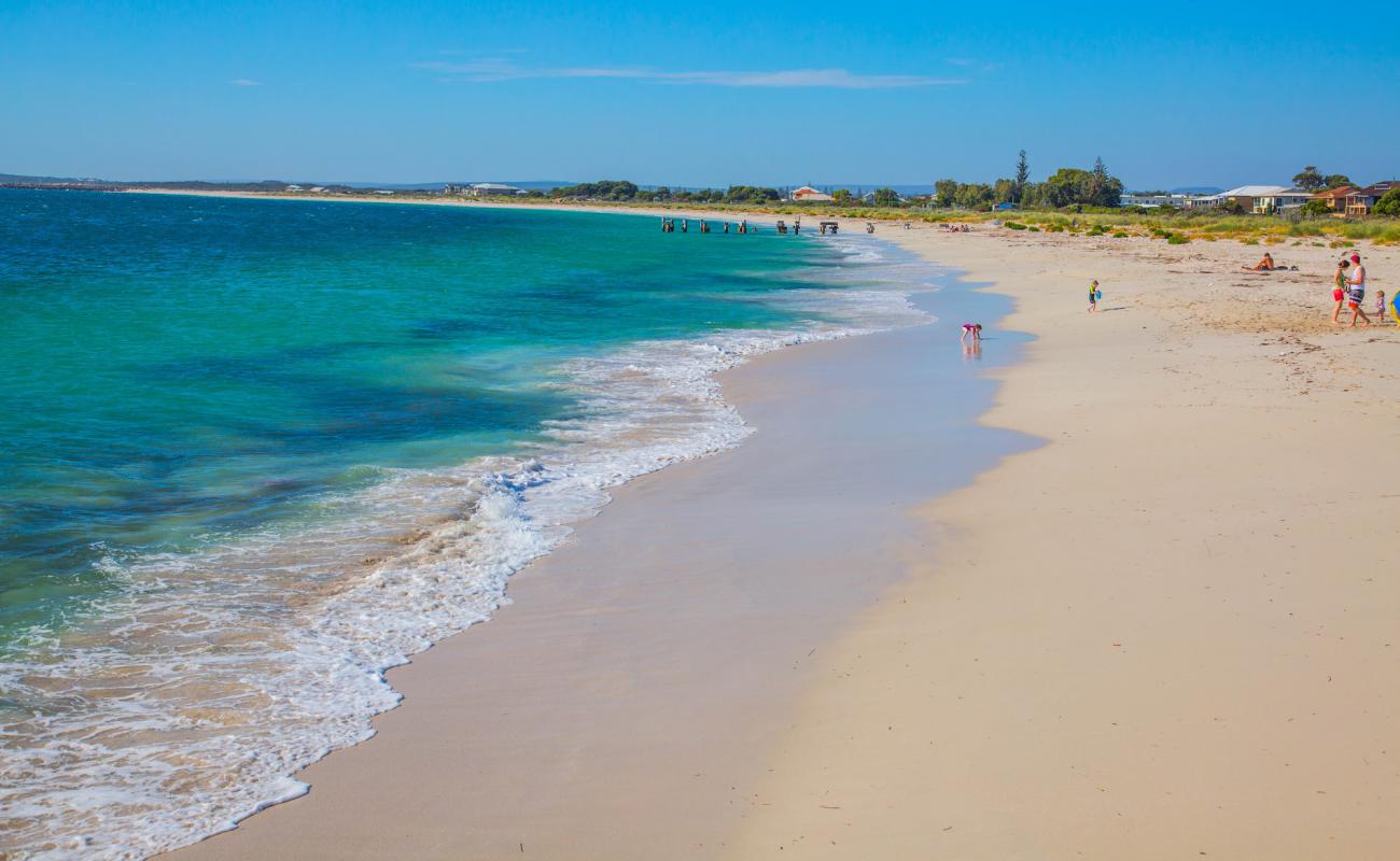 Photo of Jurien Bay Jetty with white fine sand surface