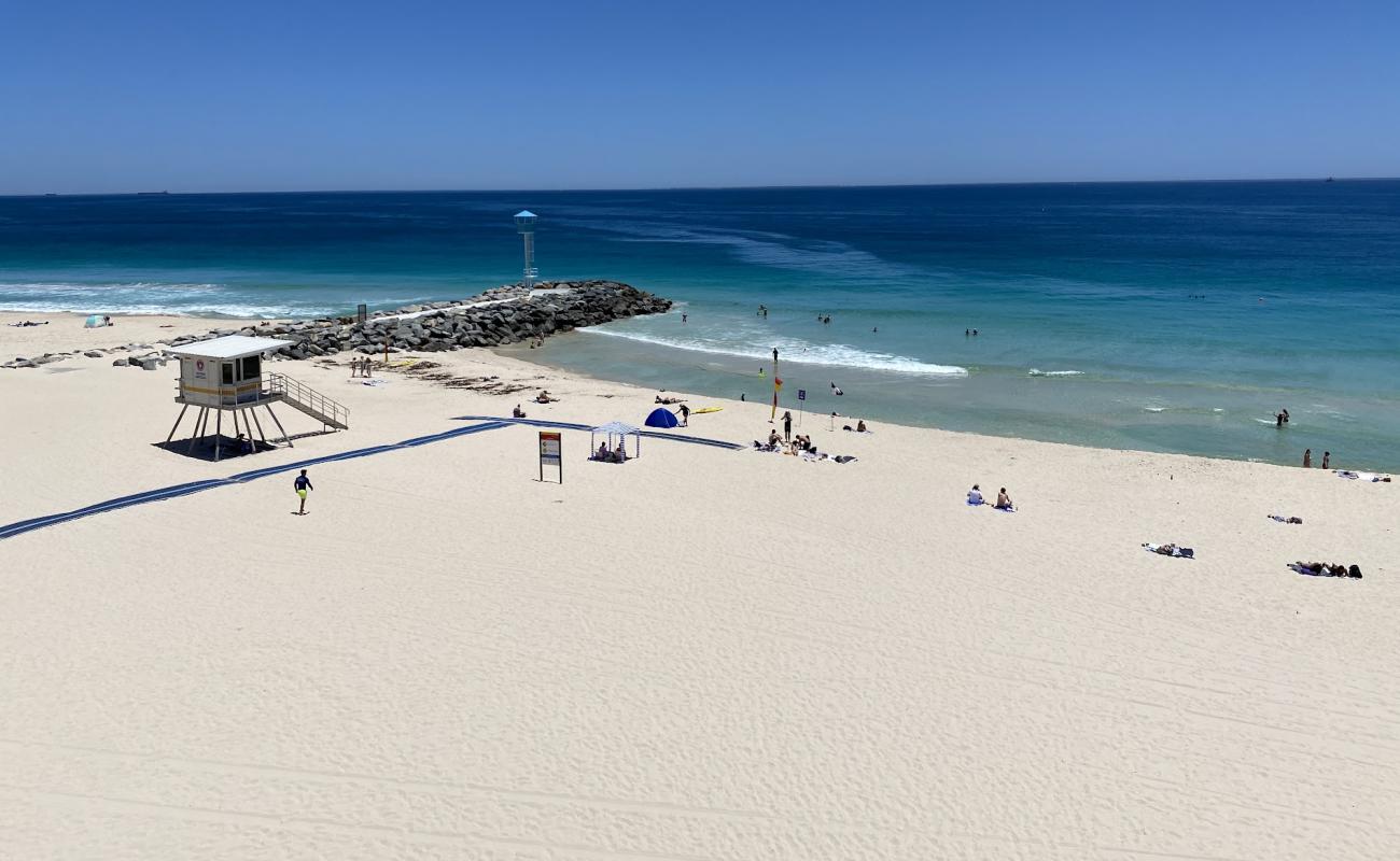 Photo of Perth City Beach with bright sand surface