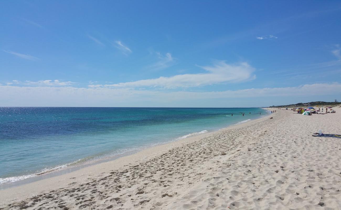 Photo of Swanbourne Beach with bright sand surface