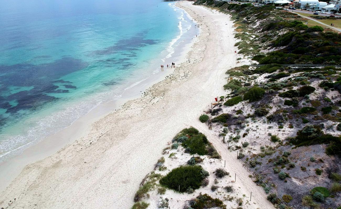 Photo of Dutch Inn Beach with bright sand surface