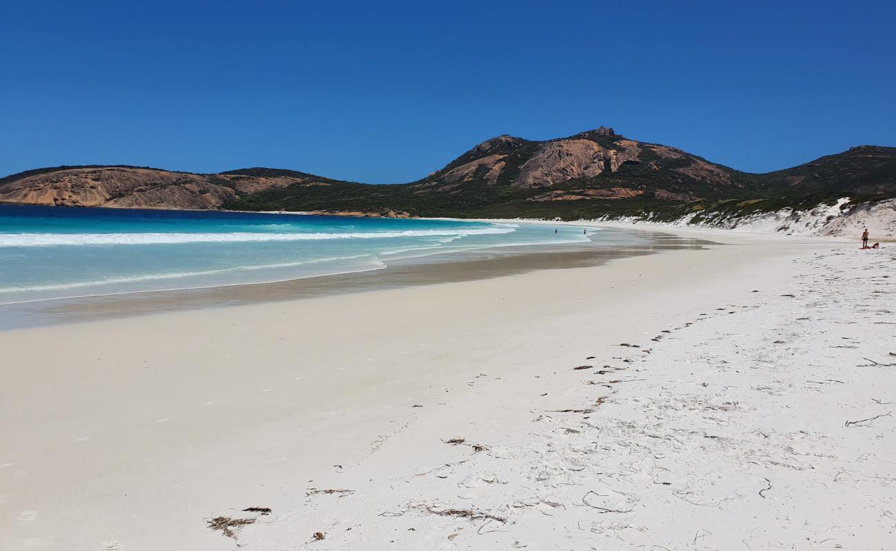 Photo of Thistle Cove with white fine sand surface