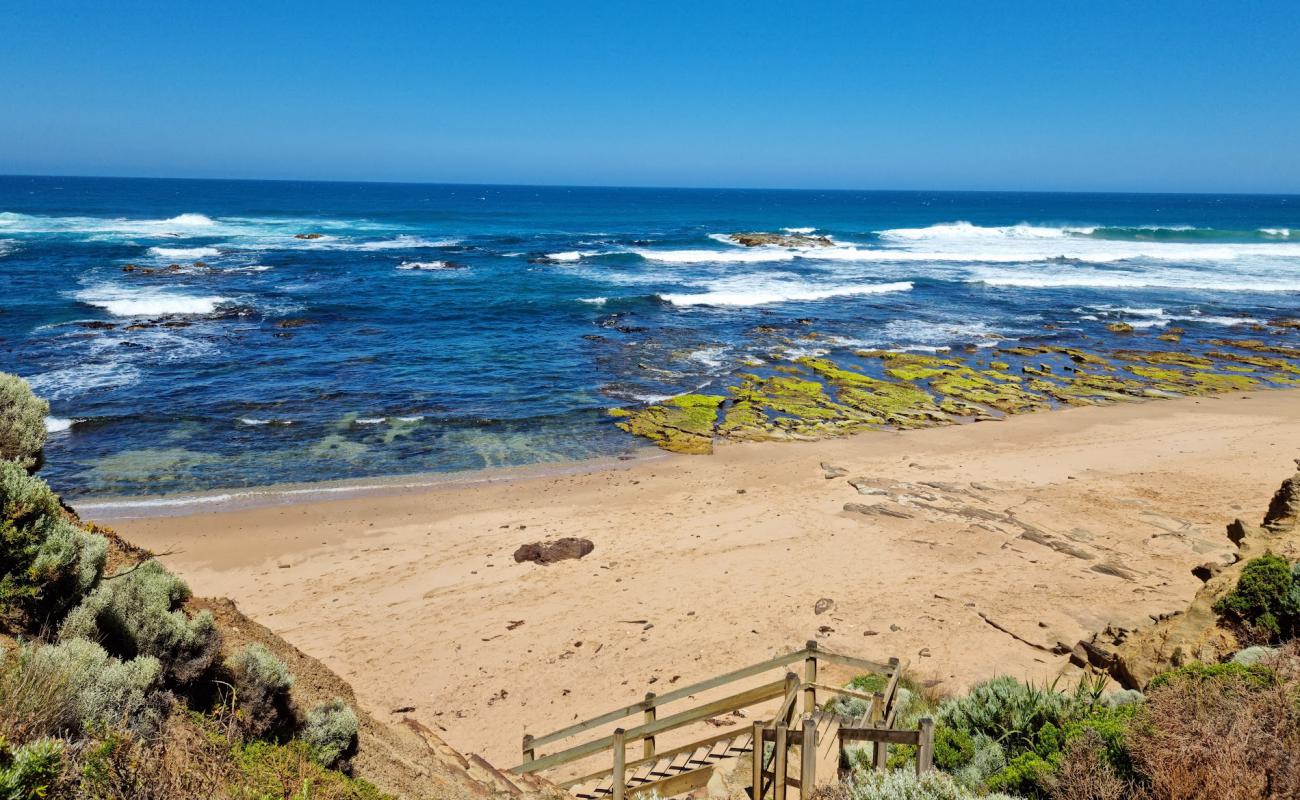 Photo of Wreck Beach with bright sand surface