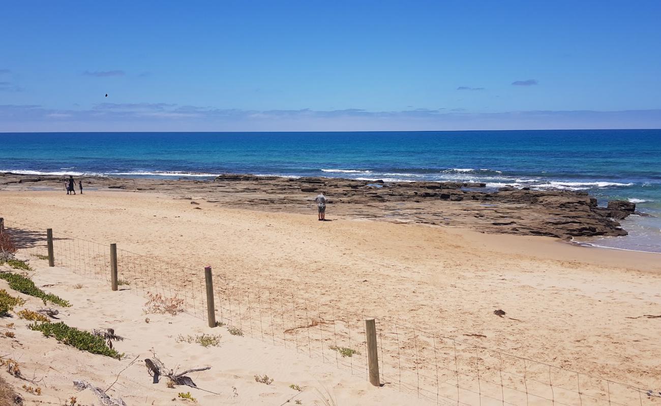 Photo of Biddles Beach with bright sand surface