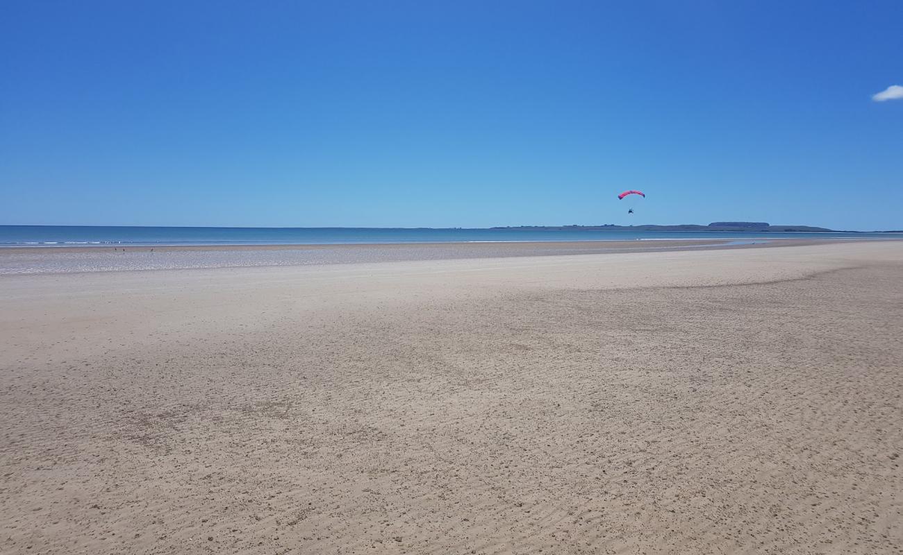 Photo of Anthony Beach with bright sand surface