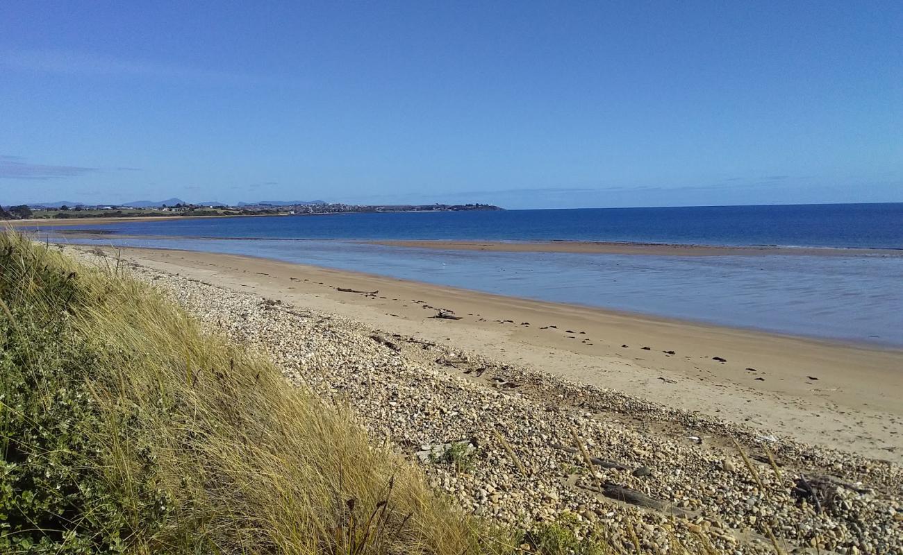 Photo of Pardoe Beach with bright sand surface