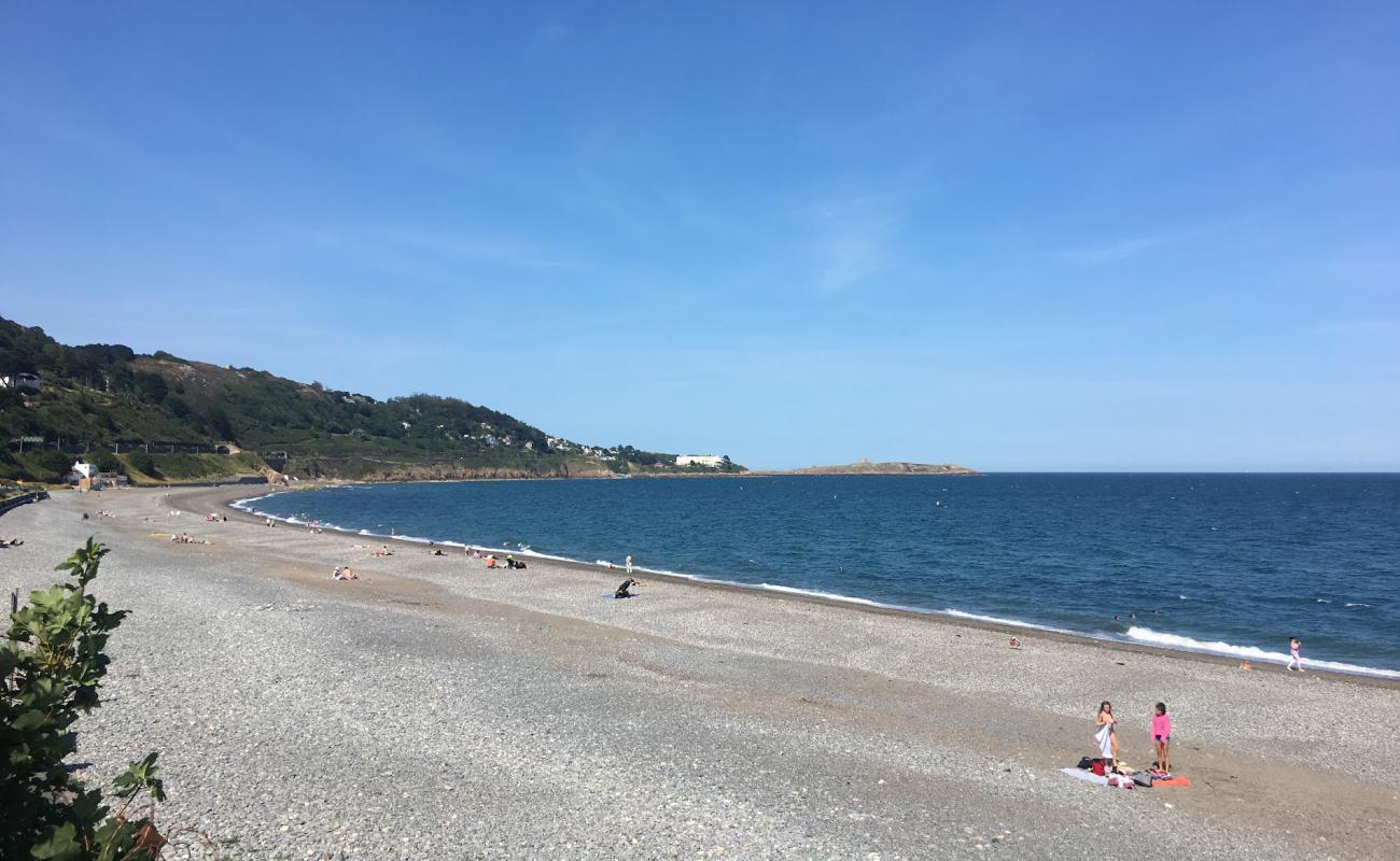 Photo of Killiney Strand with gray sand &  pebble surface