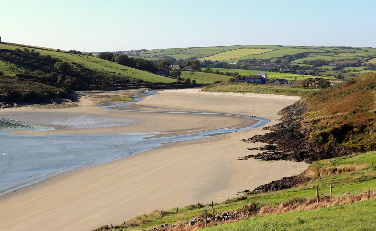 Photo of Moloney's Strand with bright sand surface