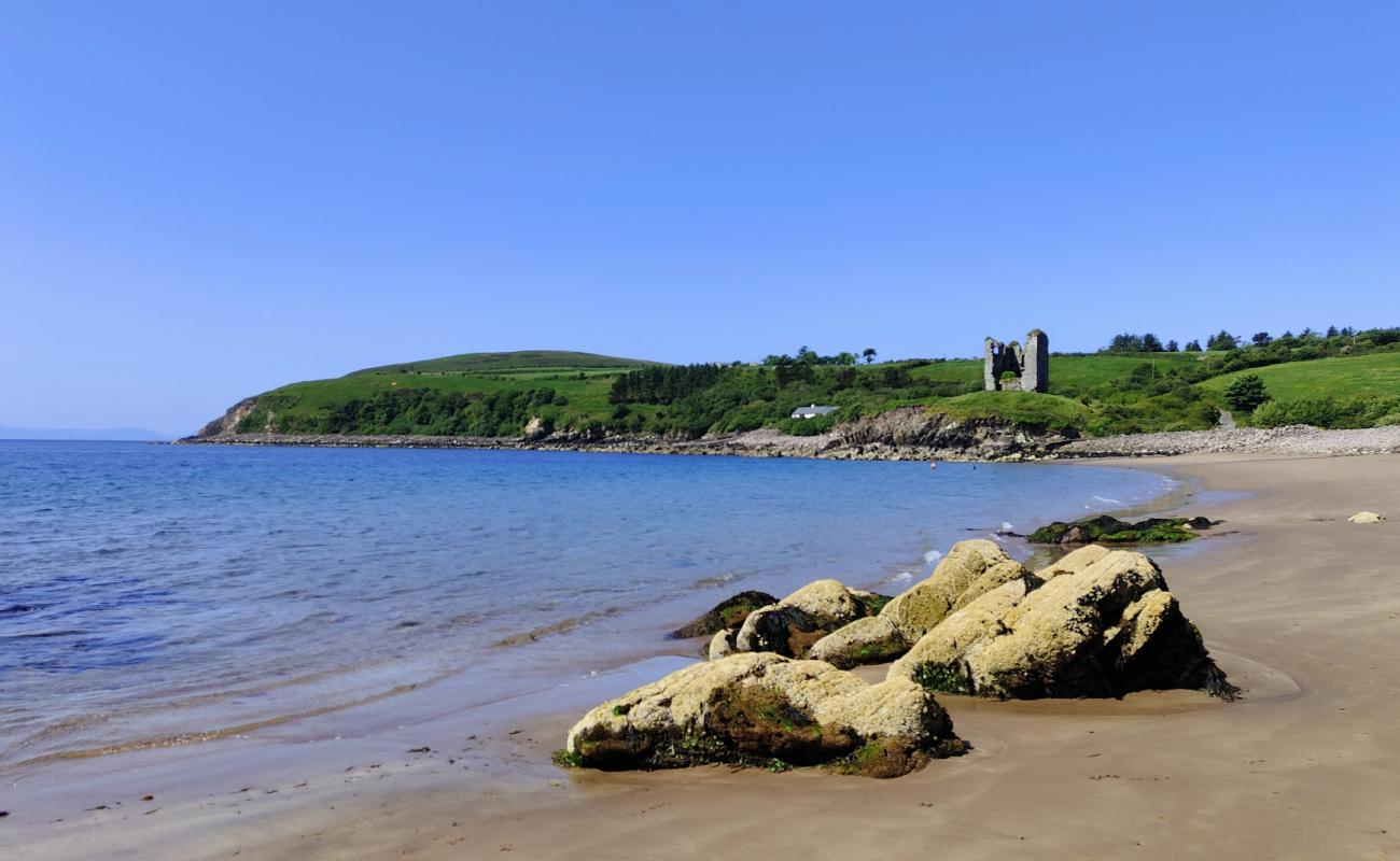 Photo of Minard Beach with light sand &  pebble surface