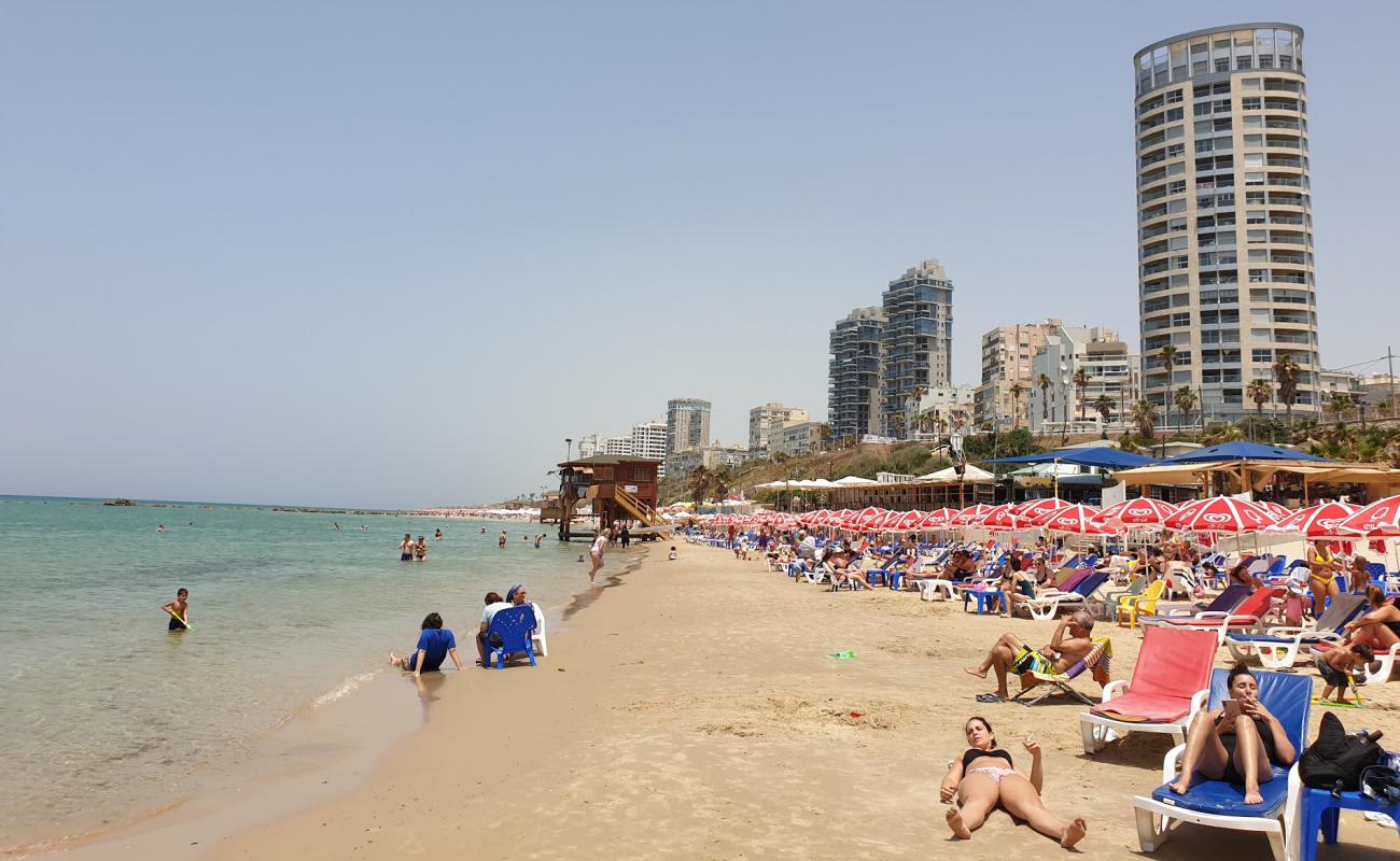 Photo of Yerushalayim beach with bright fine sand surface