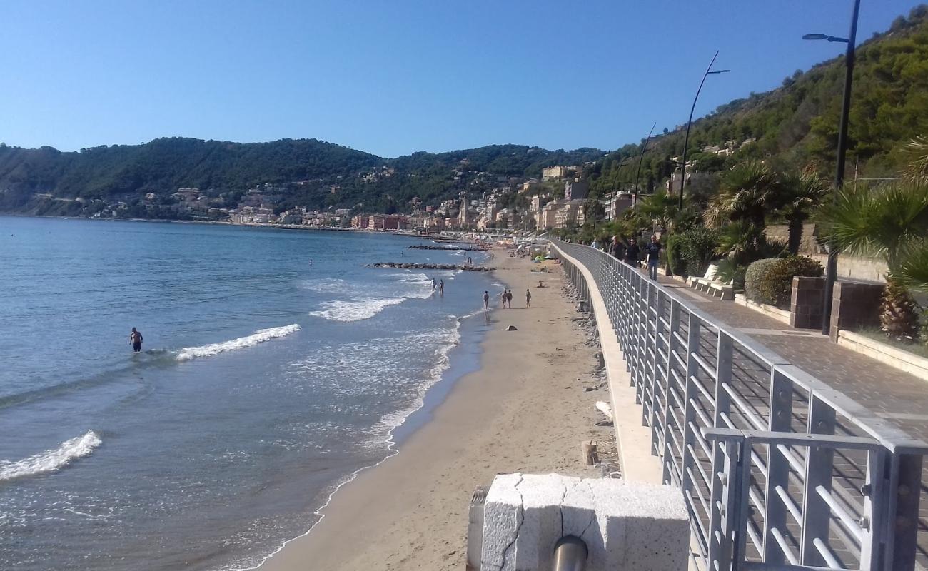 Photo of Bagni La Scogliera with gray sand surface