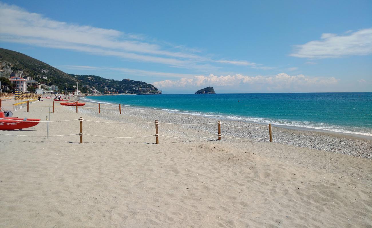 Photo of Spotorno beach with brown fine pebble surface