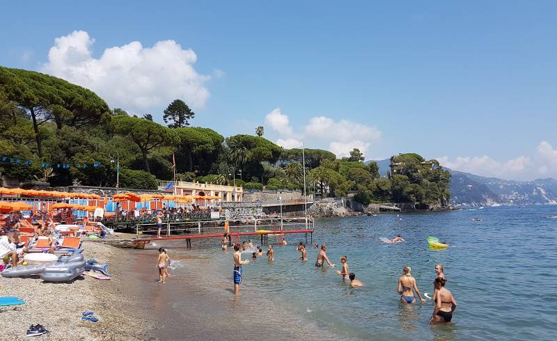 Photo of Bagni Pagana with gray fine pebble surface