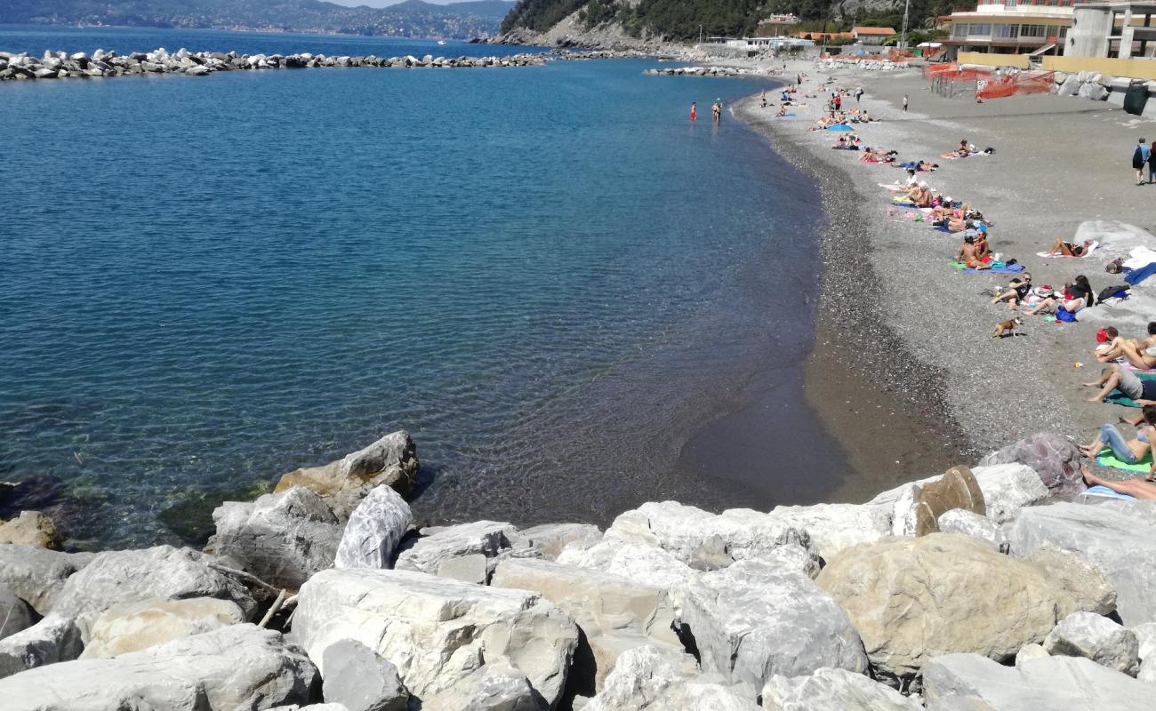 Photo of Chiavari beach with brown fine pebble surface