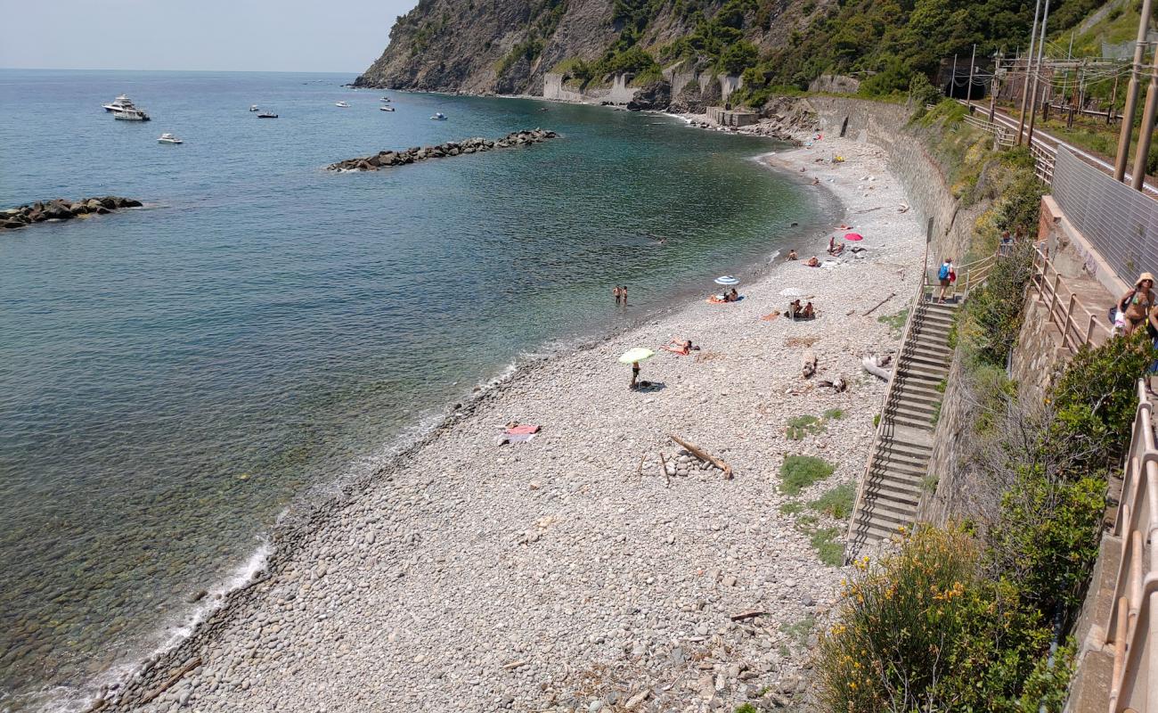 Photo of Spiaggia di Framura with gray pebble surface