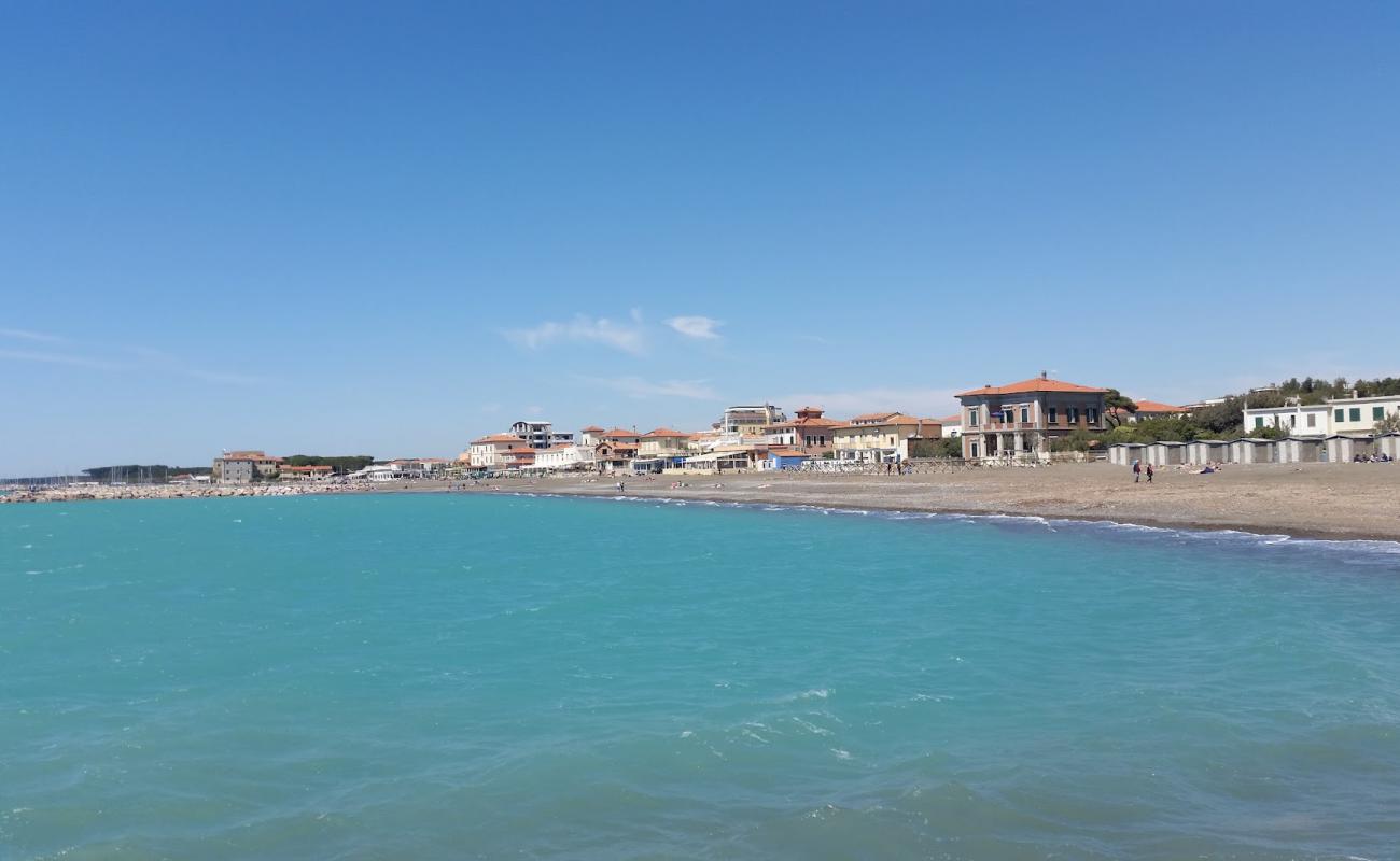 Photo of Marina di Cecina with brown fine pebble surface