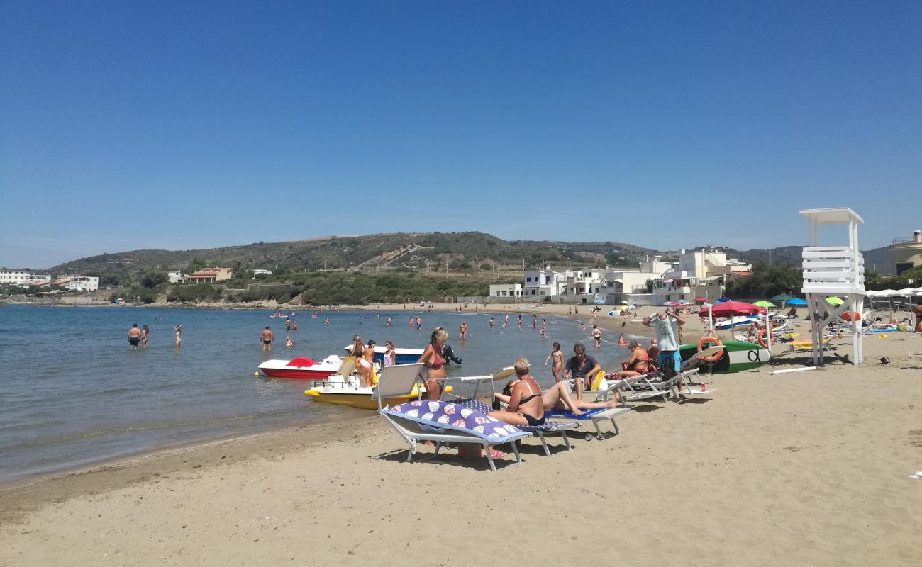 Photo of Spiaggia "la Toscana" with brown sand surface