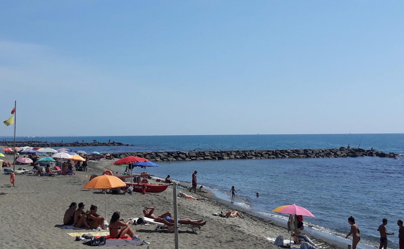 Photo of Ostiia beach II with brown sand surface