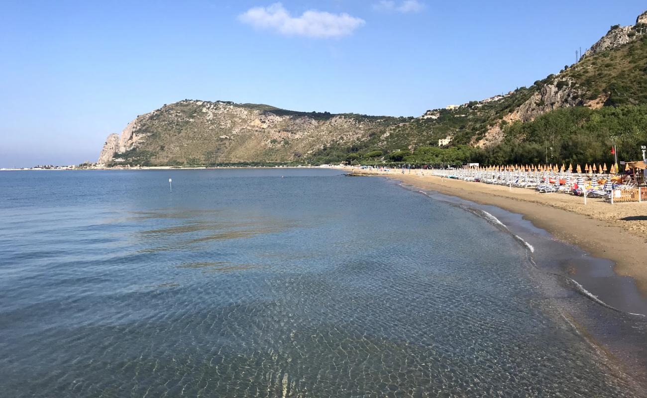 Photo of Fiumetta beach with brown sand surface