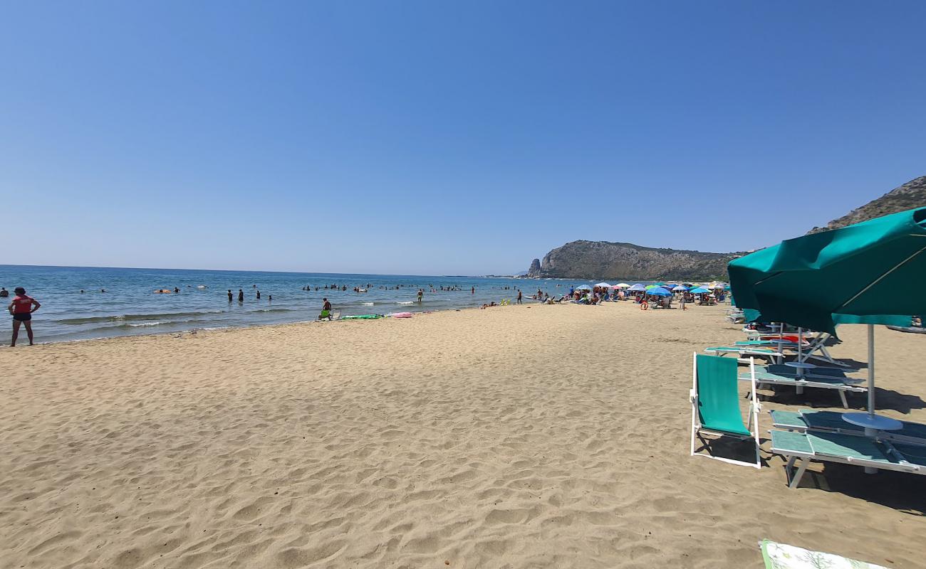 Photo of Fiumetta Beach II with brown sand surface