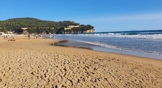 Serapo Beach