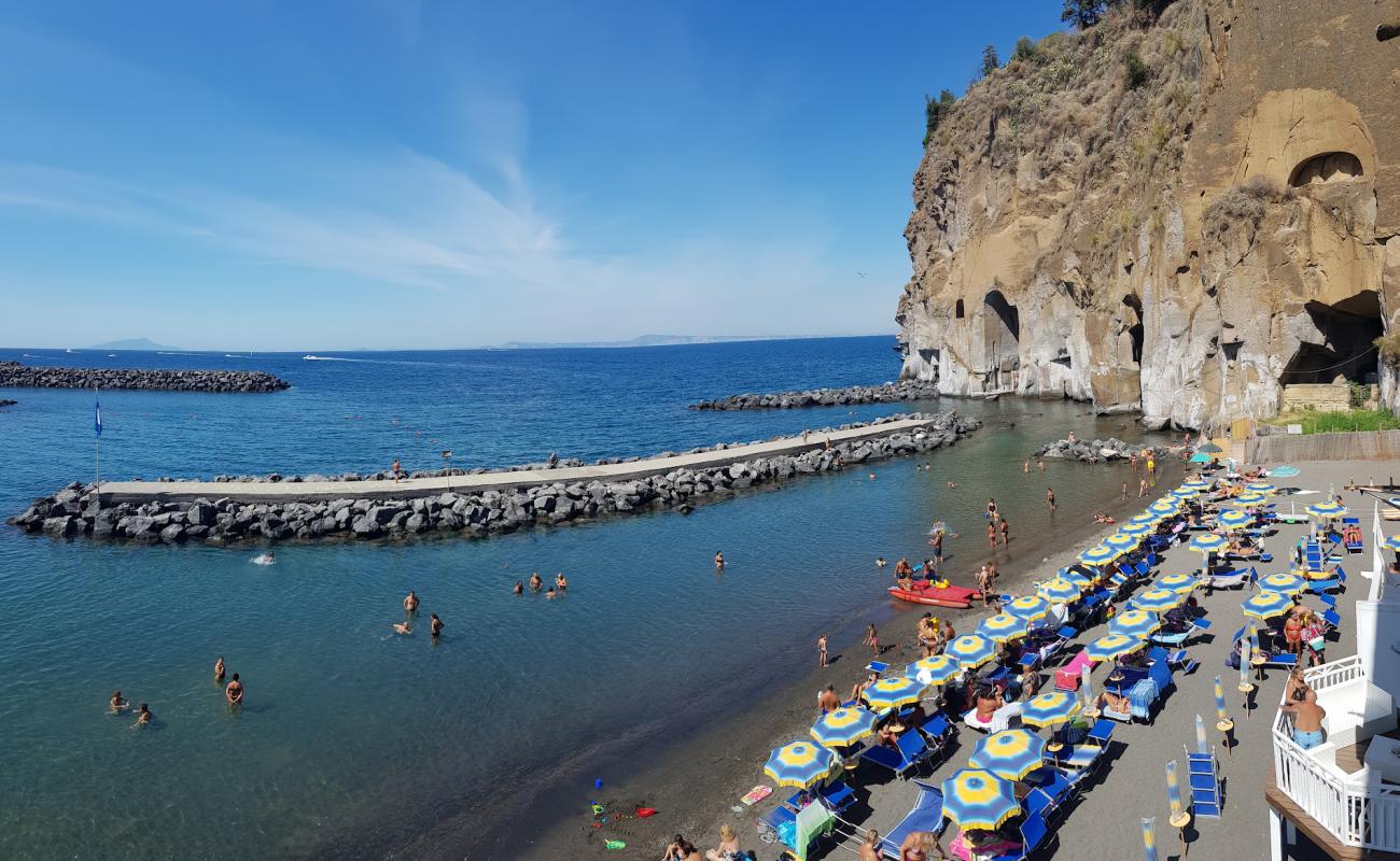 Photo of Spiaggia di Meta III with black sand & pebble surface