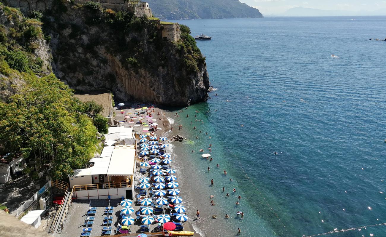 Photo of Lido di Ravello beach with gray fine pebble surface