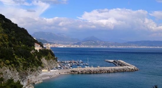 Porto di Cetara beach