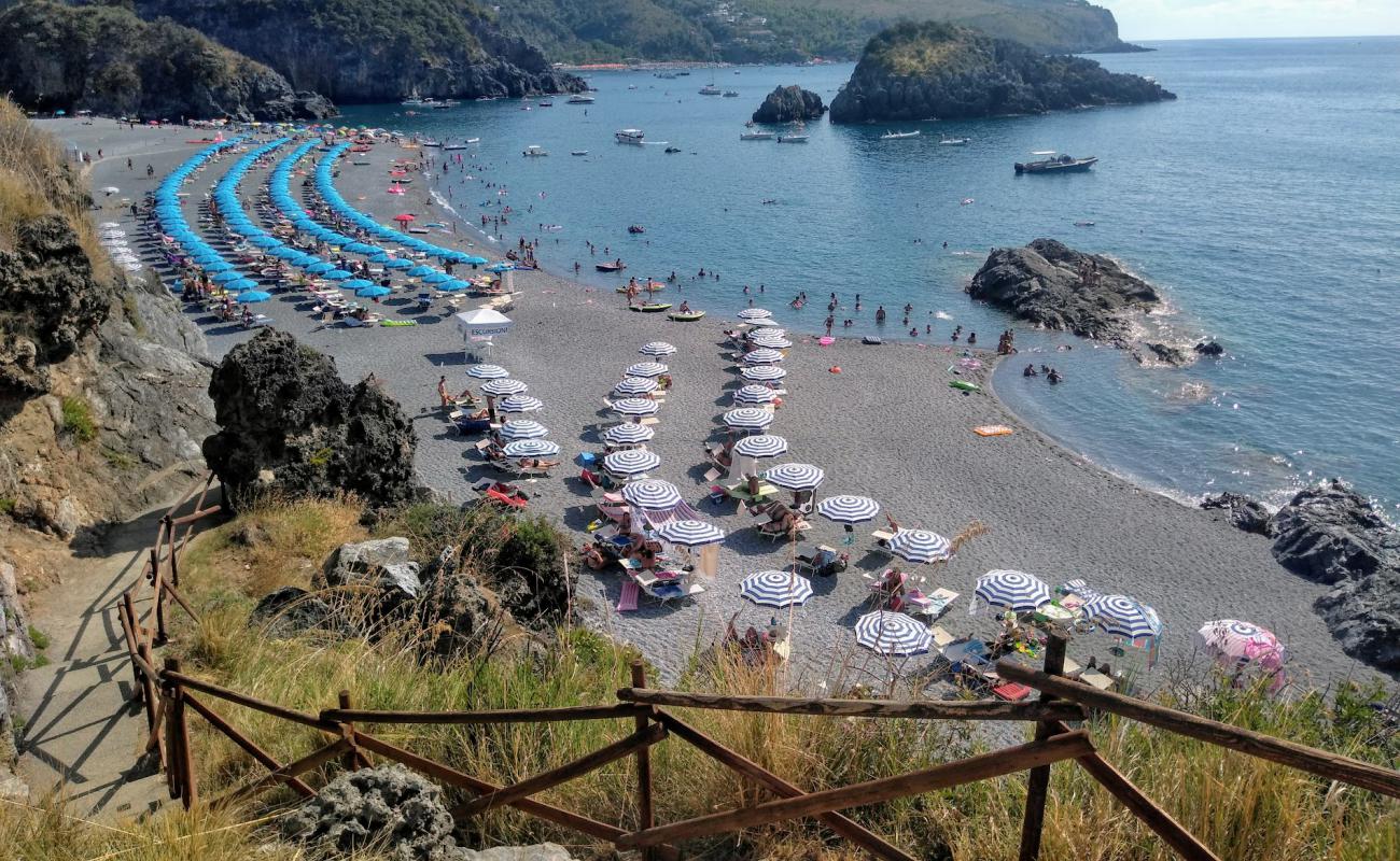 Photo of Atrigna beach with gray fine pebble surface