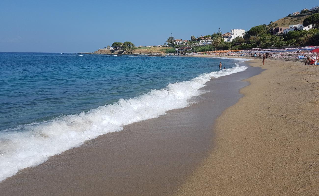 Photo of Lido Michela with brown sand surface