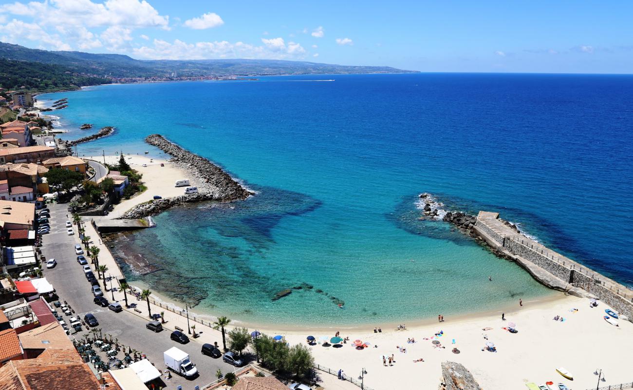 Photo of Pizzo Beach with bright sand surface