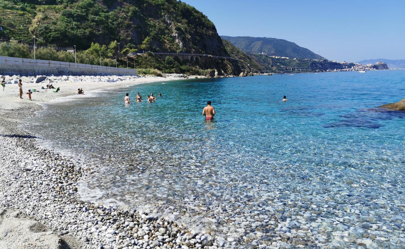 Photo of Spiaggia di Favazzina with gray pebble surface