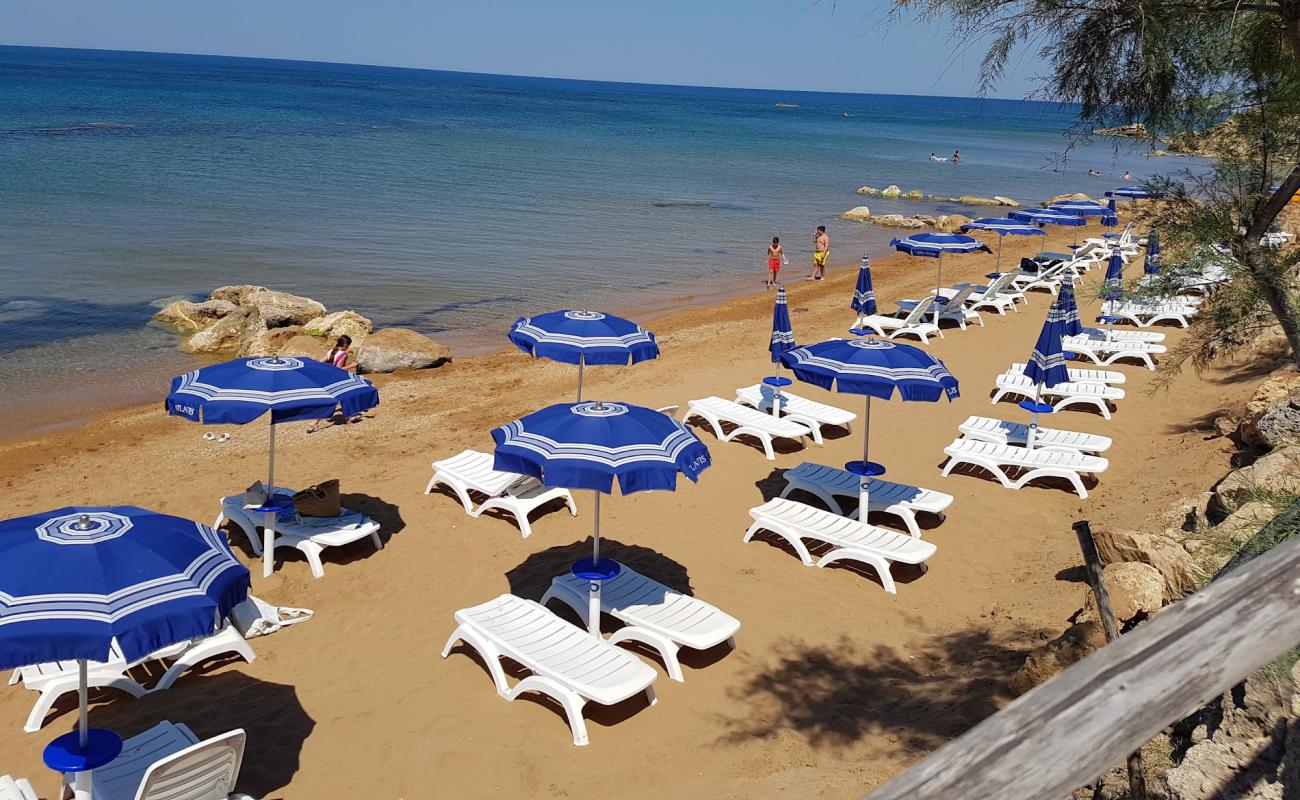 Photo of Villaggio Casarossa with brown sand surface