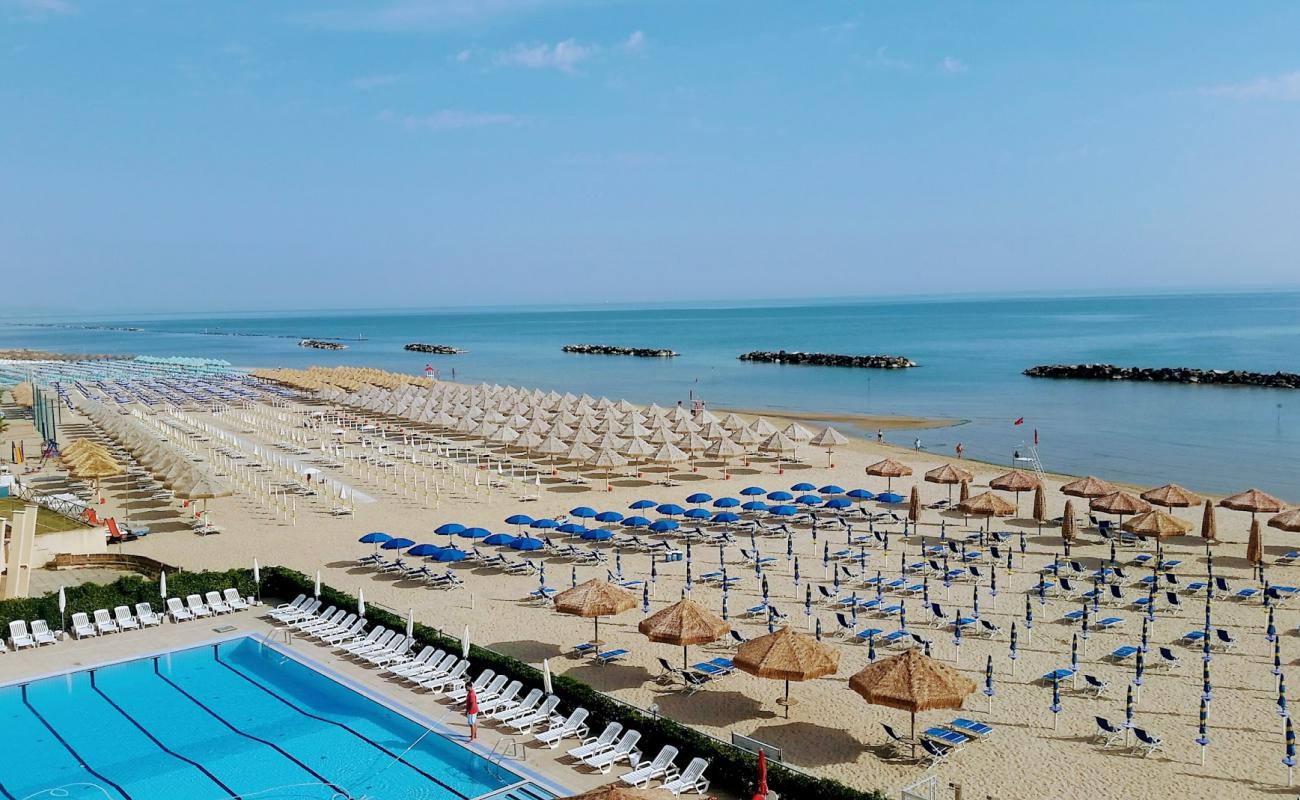 Photo of Lido Riccio with bright sand surface