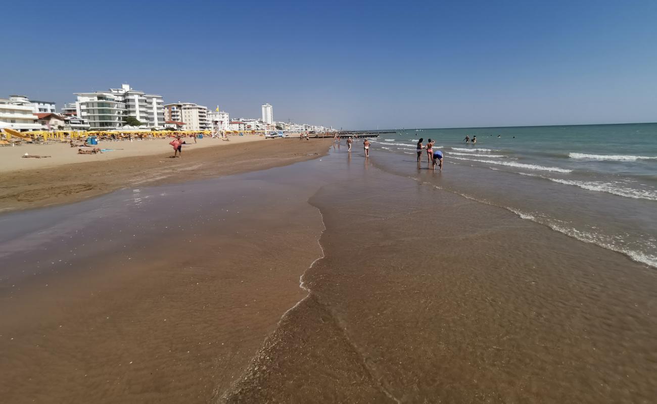 Photo of Spiaggia di Jesolo with bright fine sand surface