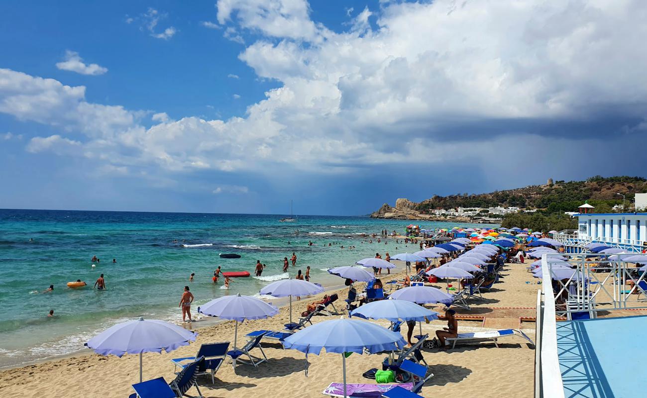 Photo of Spiaggia di Lido Conchiglie with bright fine sand surface