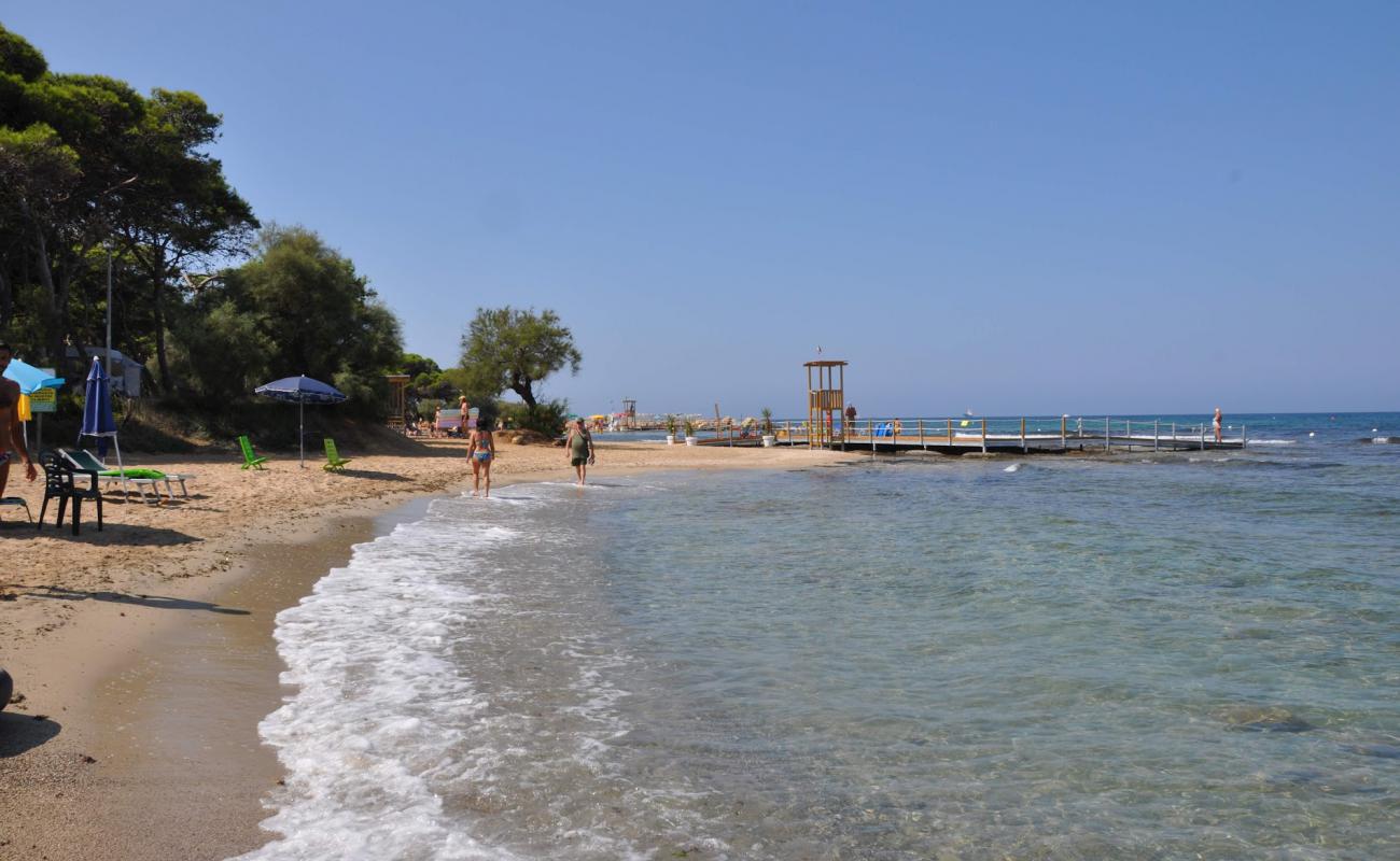 Photo of La Vecchia Torre with bright sand surface