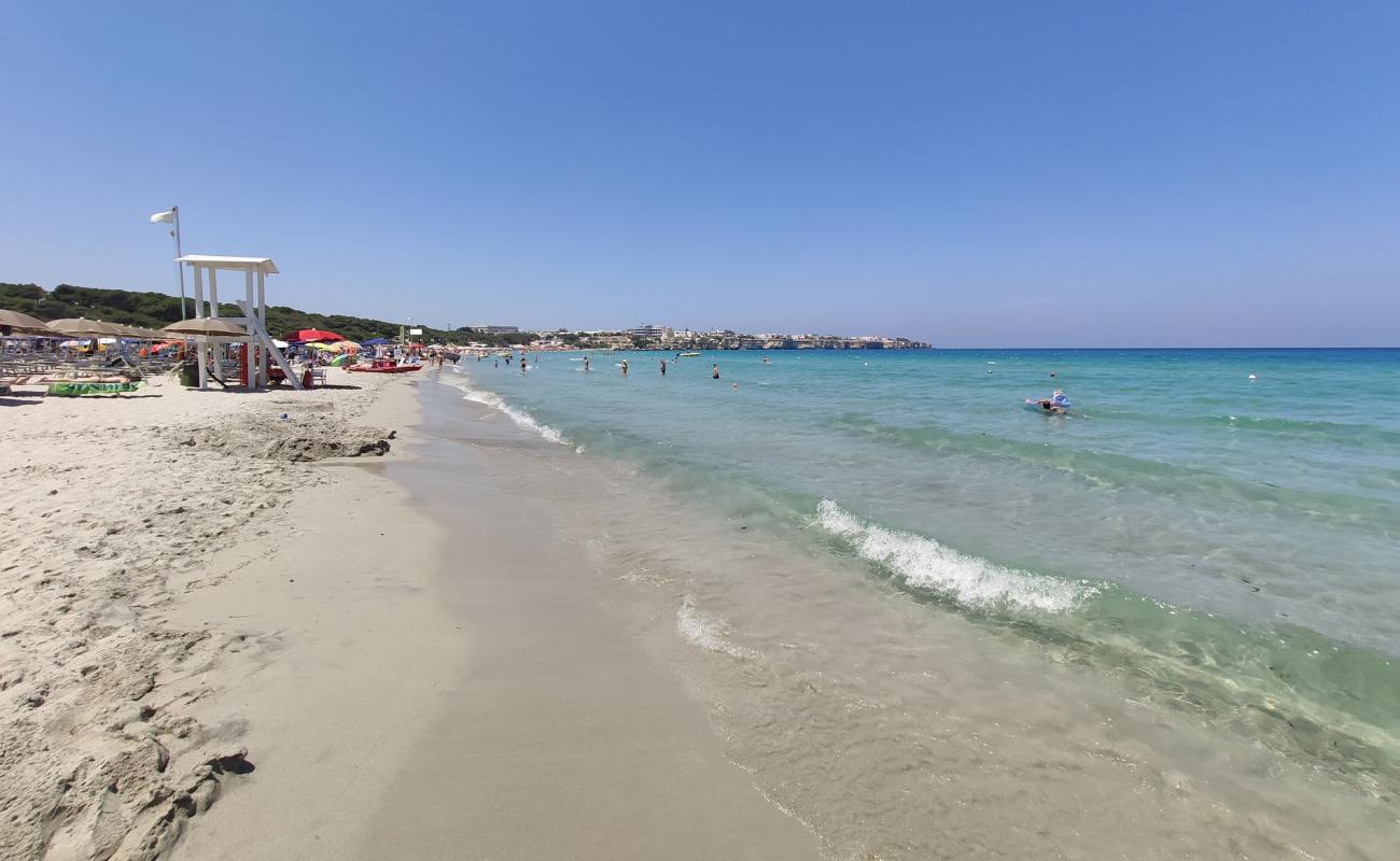 Photo of Spiaggia Torre dell'Orso with bright fine sand surface