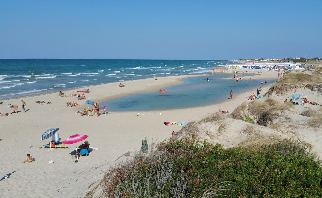 Photo of Torre Chianca beach with bright fine sand surface