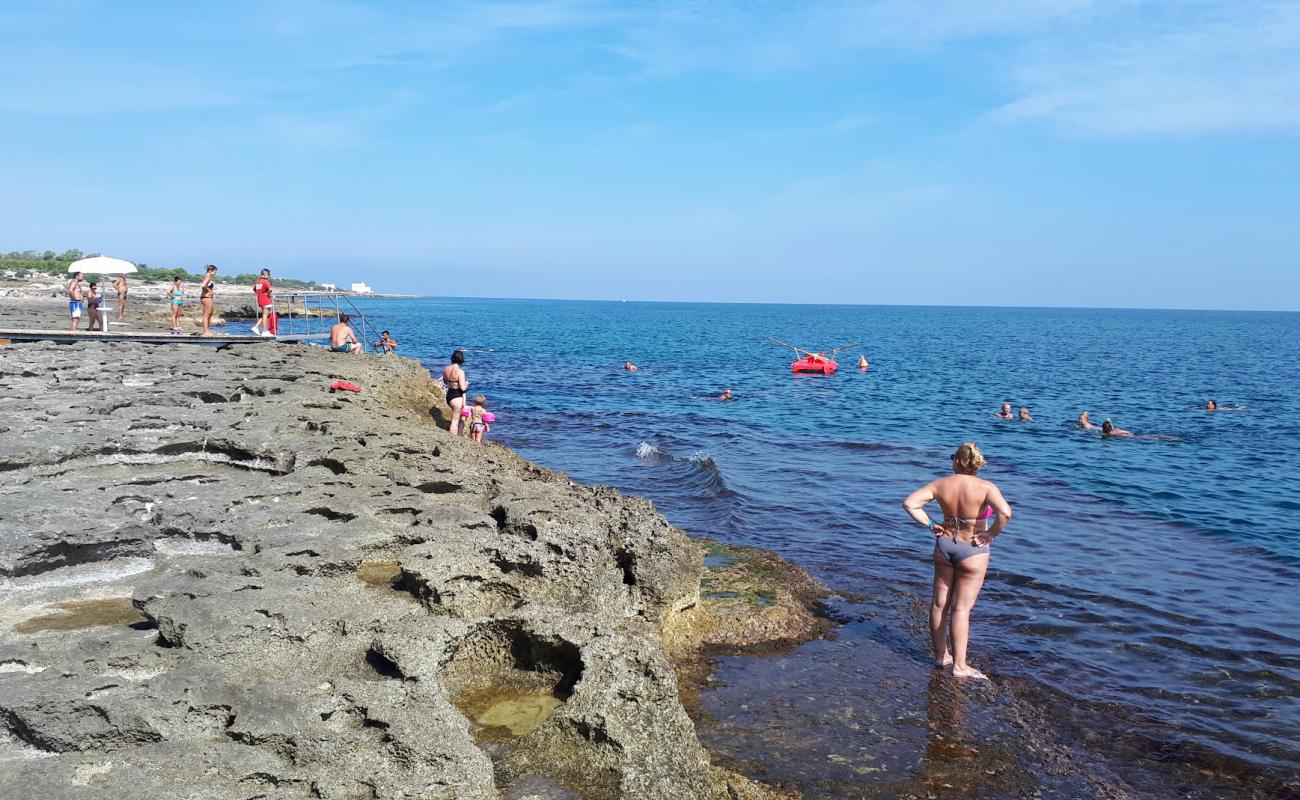 Photo of Torre Cintola beach II with concrete cover surface