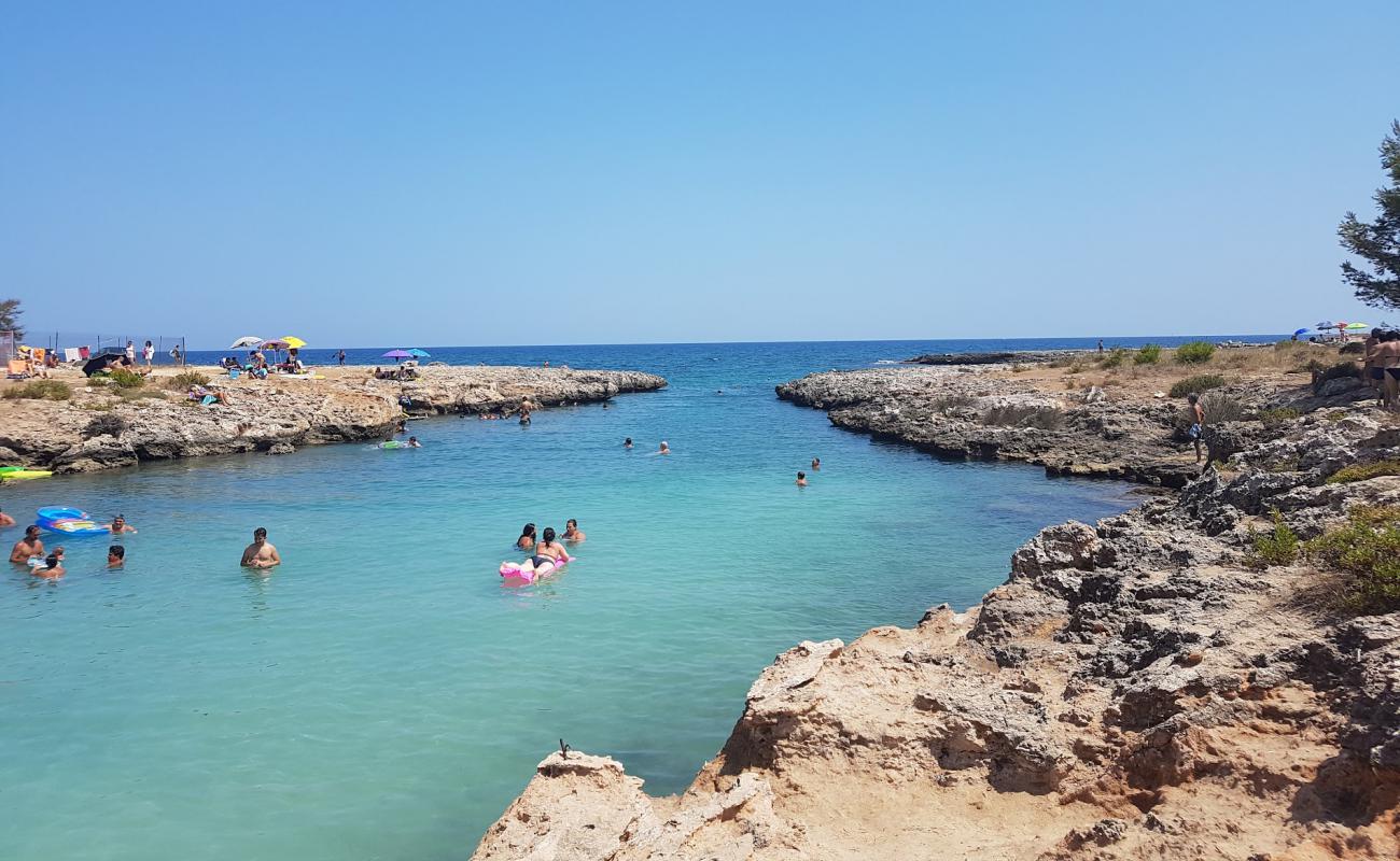 Photo of Cala Sottile beach with rocks cover surface