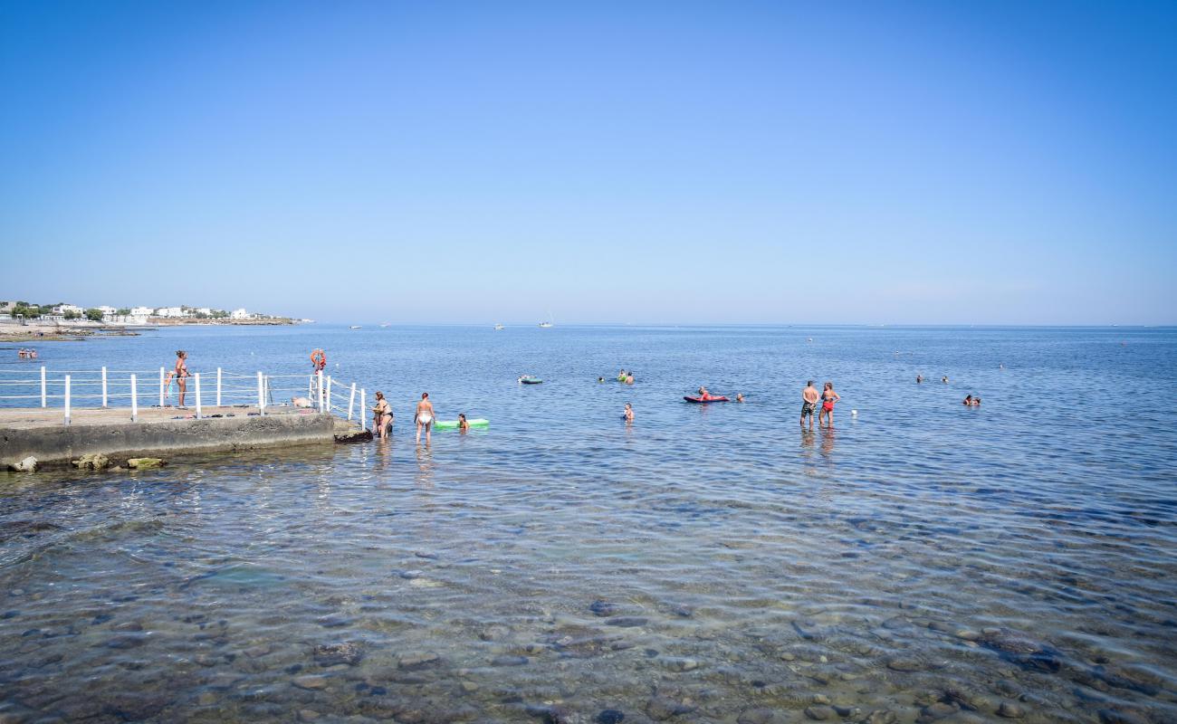 Photo of Lido inmaredentro beach with concrete cover surface