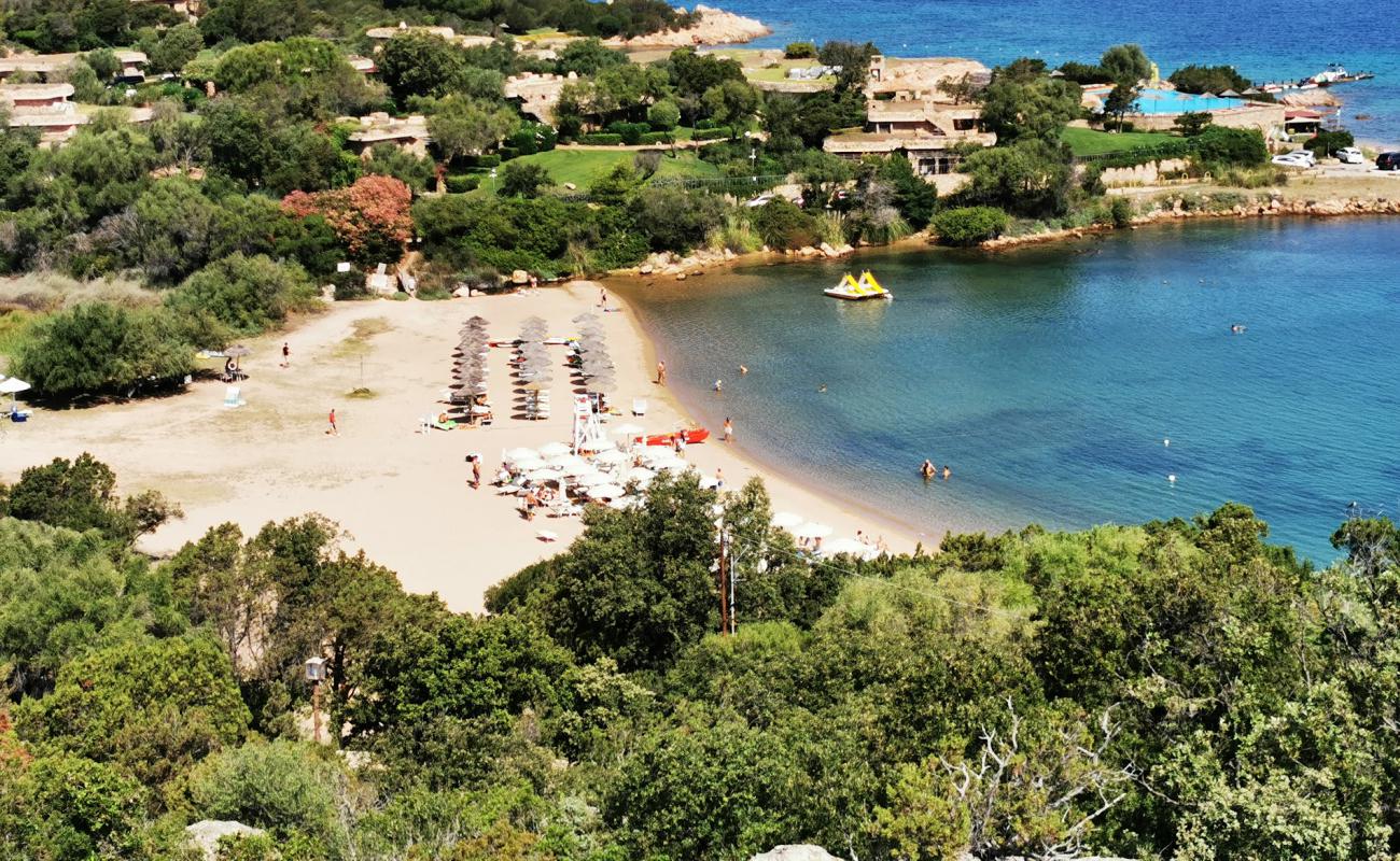 Photo of Spiaggia Liscia di Vacca with light fine pebble surface