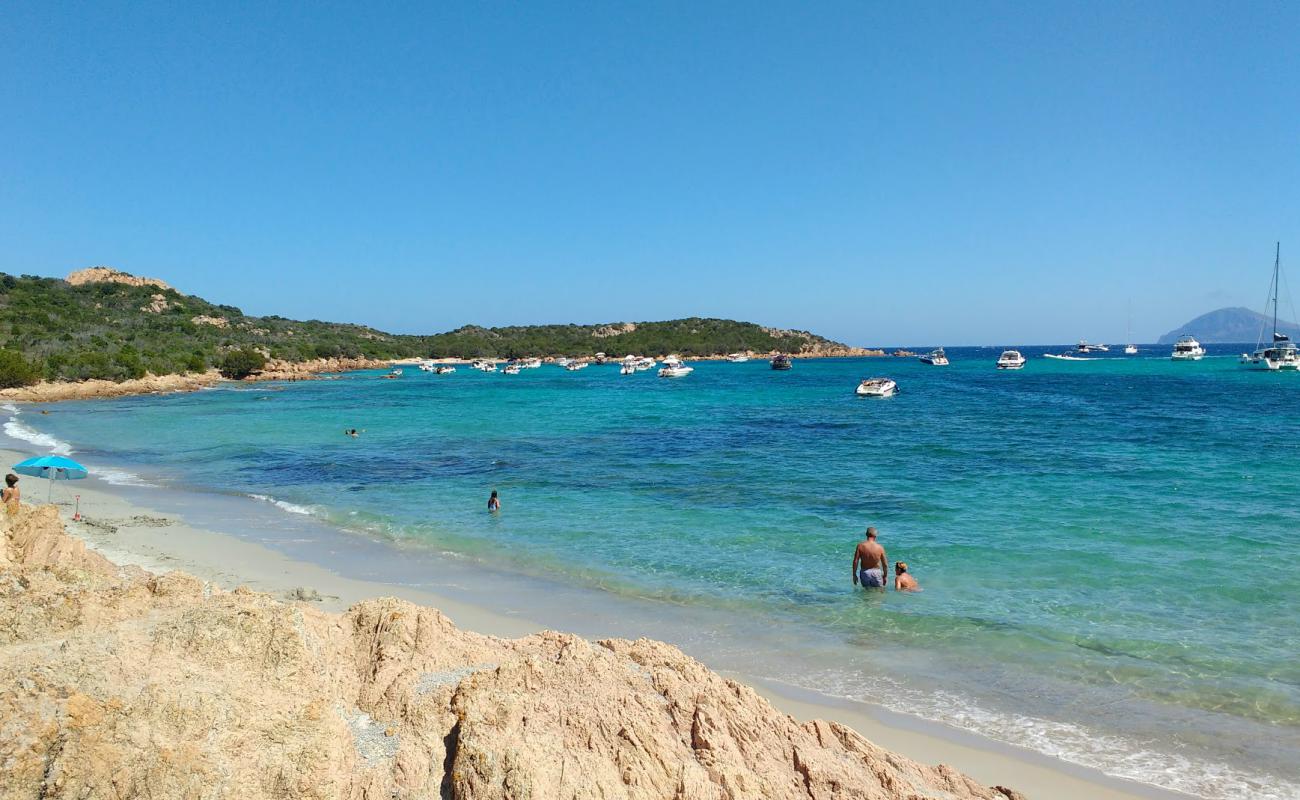 Photo of Cala Petra Ruja with bright sand surface