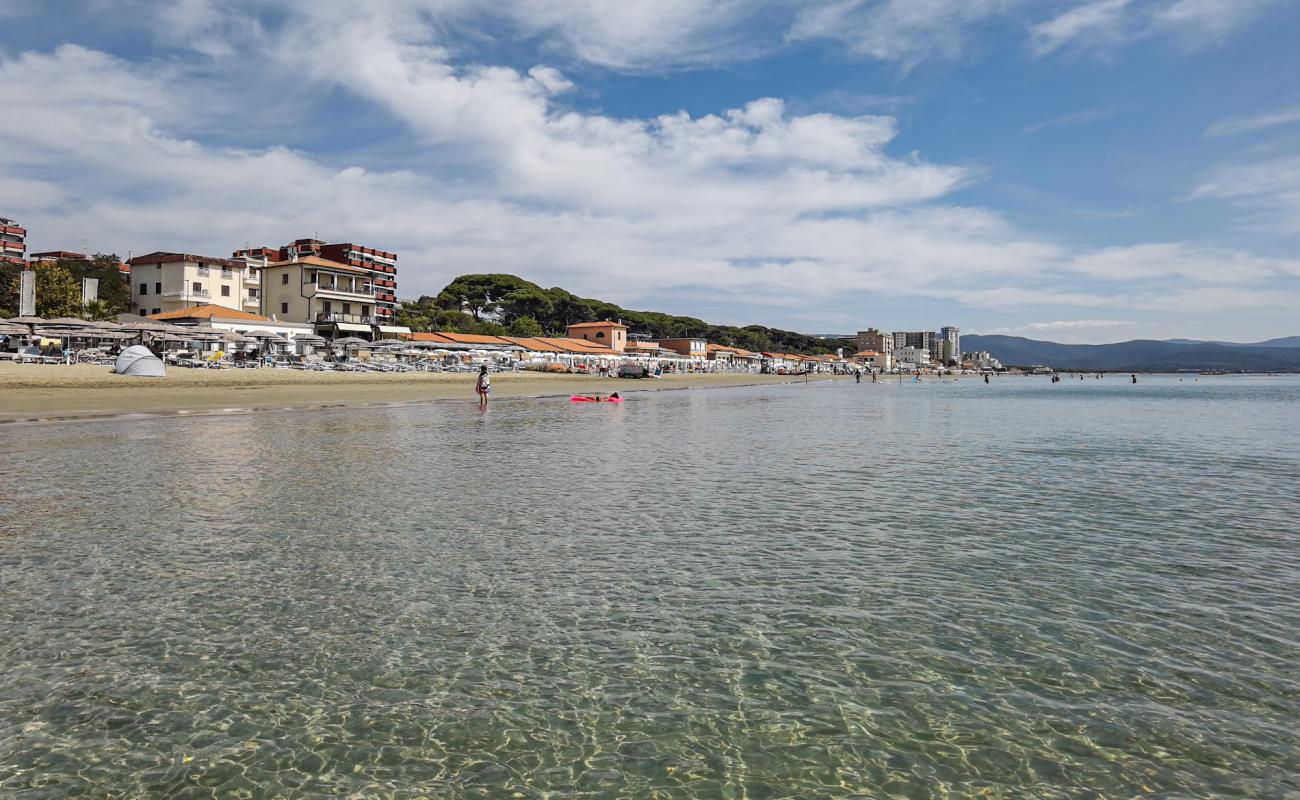 Photo of Ultima Spiaggia with bright sand surface