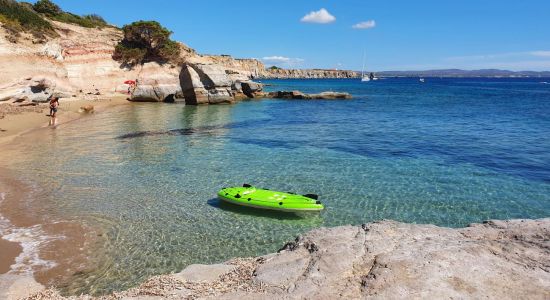 Spiaggia della Caletta di Genio