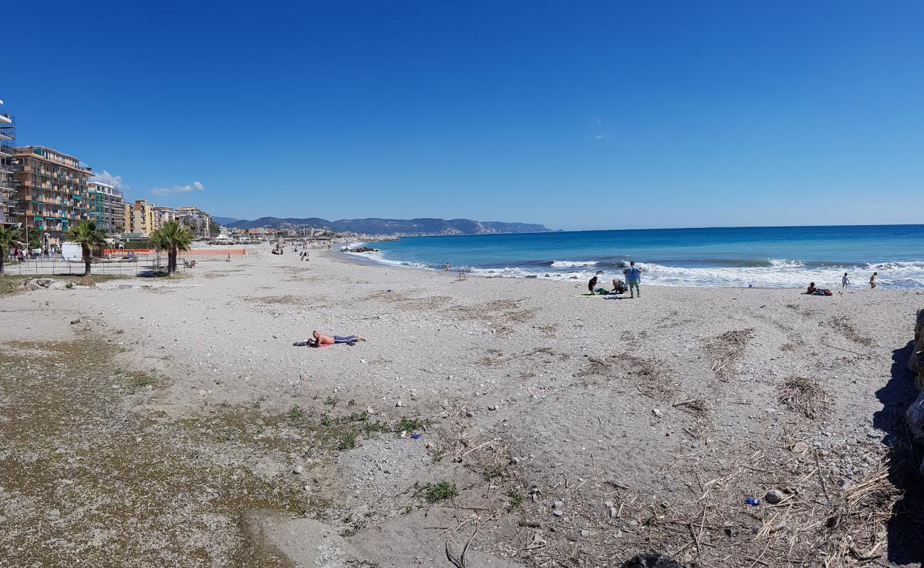 Photo of Spiaggia di Borghetto with gray fine pebble surface